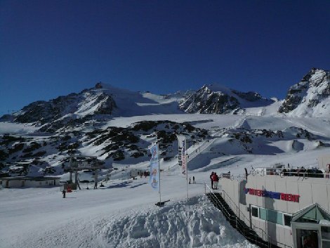 pitz_09_00481.jpg